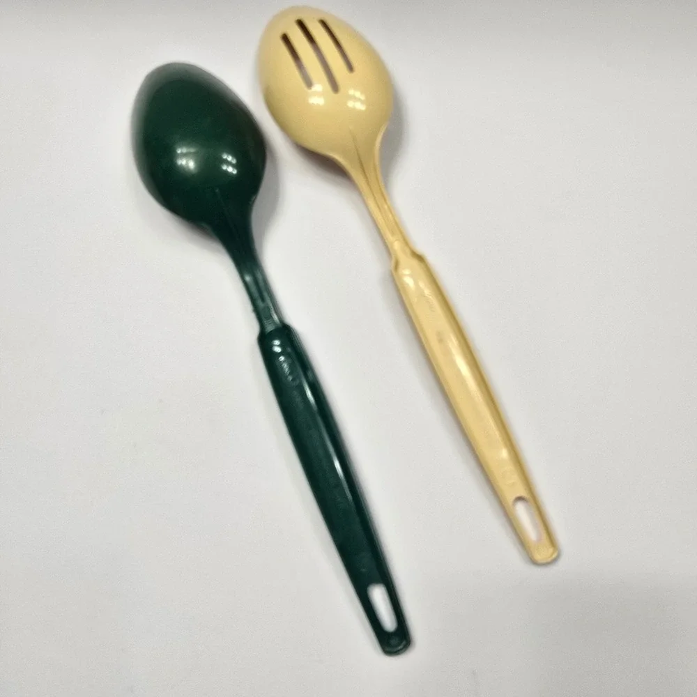 Ekco vintage nylon
